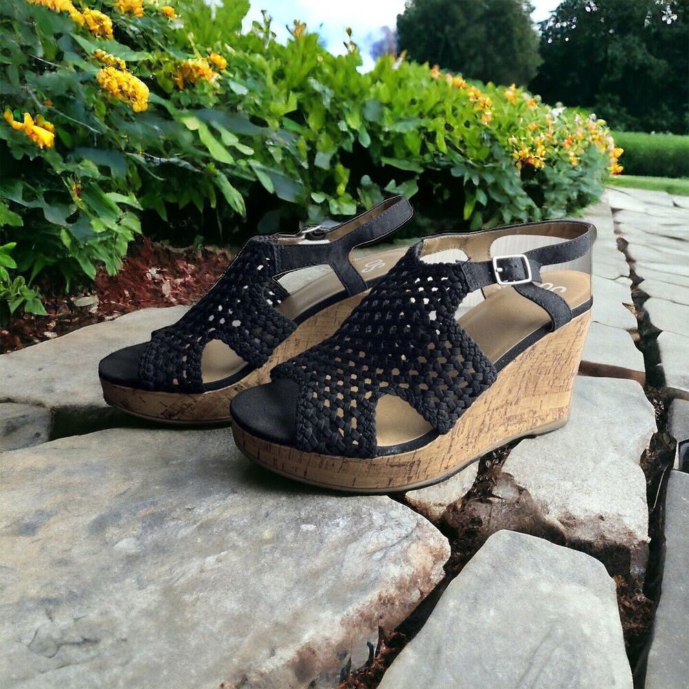 •SO• Kohls• Woven Shoes • Black Shoes • Kaiataupe• Black• Side Ankle Buckle